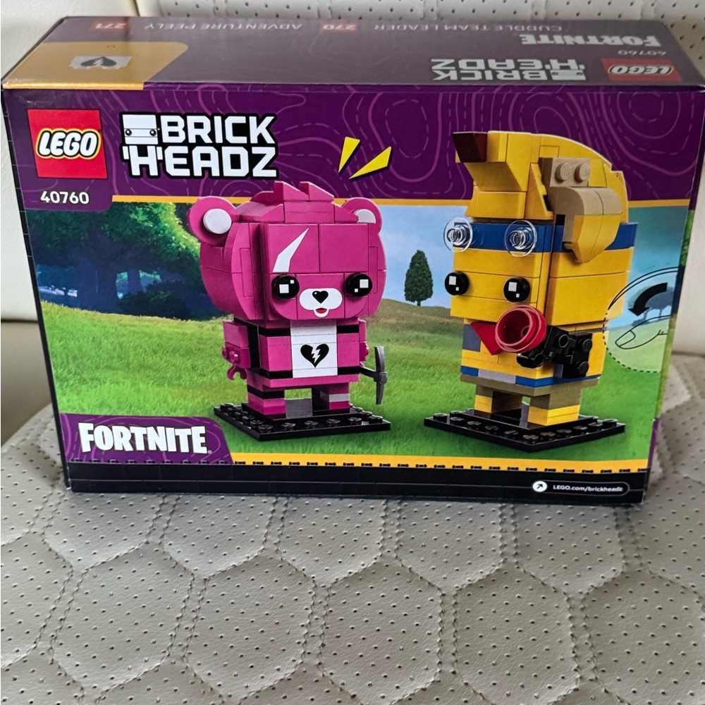 Lego BrickHeadz Fortnite Pink & Yellow Character Set